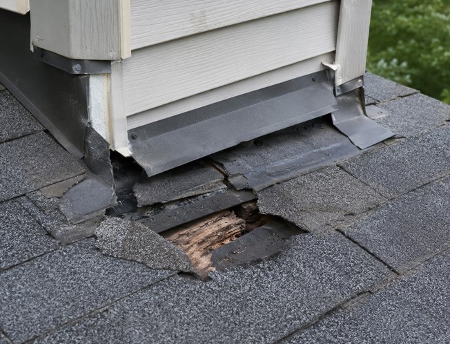 emergency roof repair for flashing damage