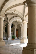 exterior medics enfilade