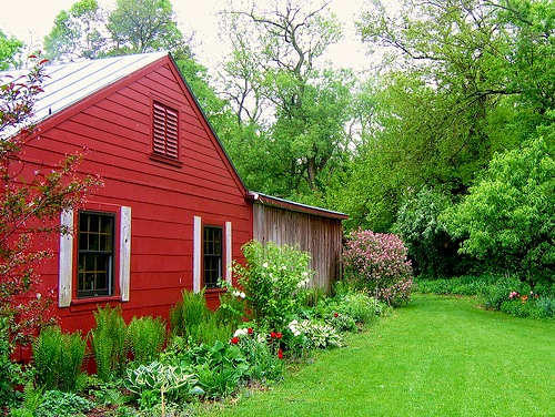 Northern Virginia siding red